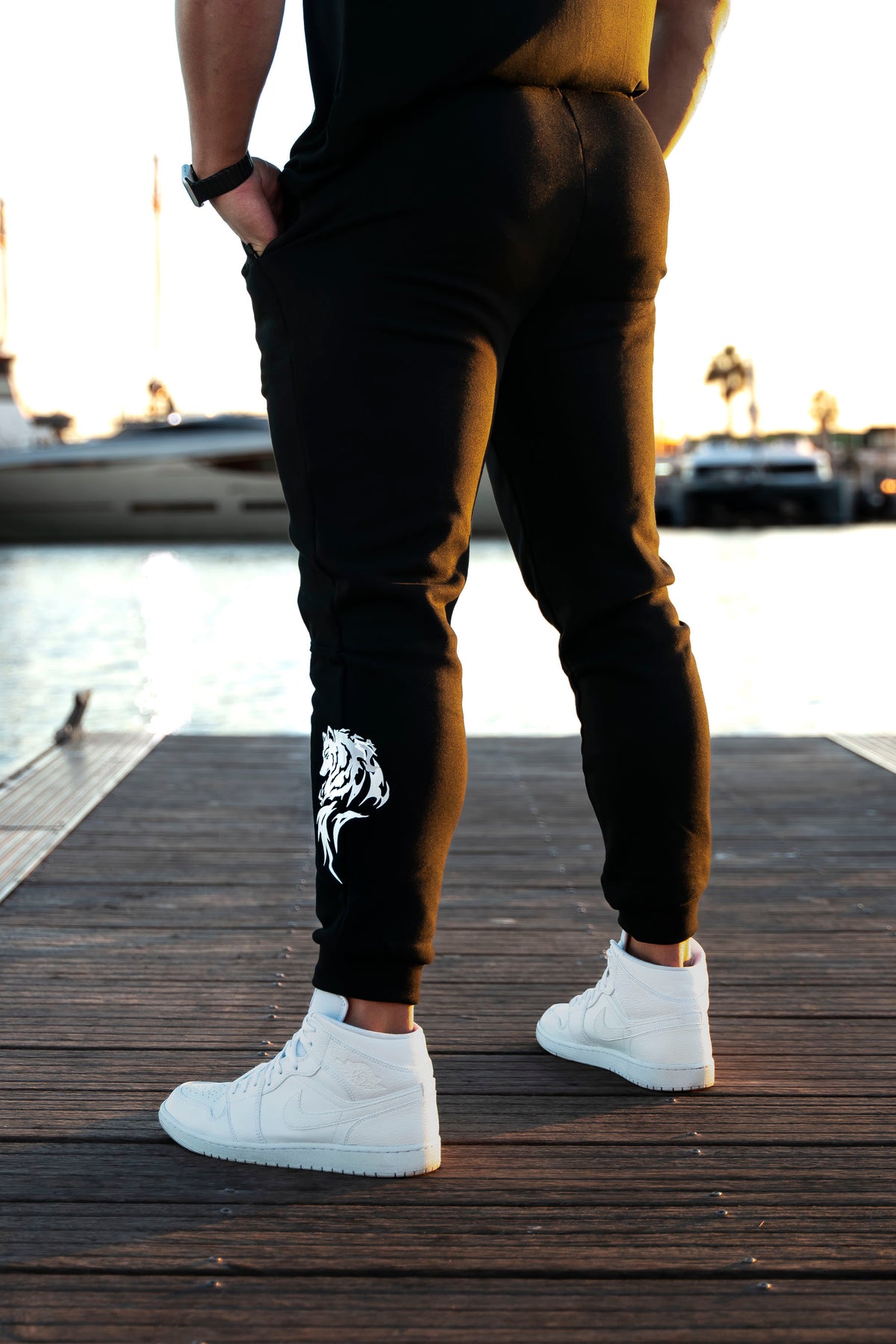 Alpha Wolf Premium Joggers 2.0 - Black