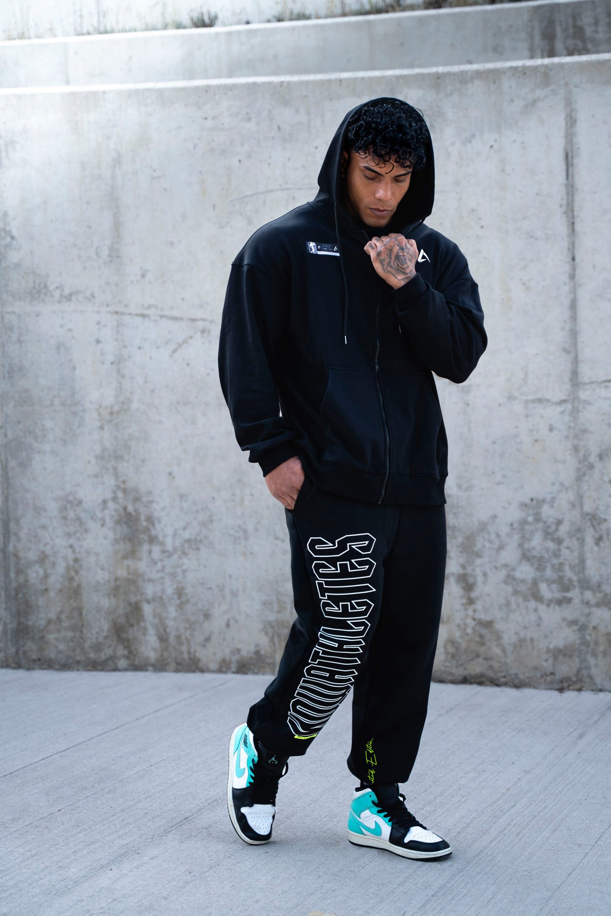 Sudadera Black Performance - Oversized